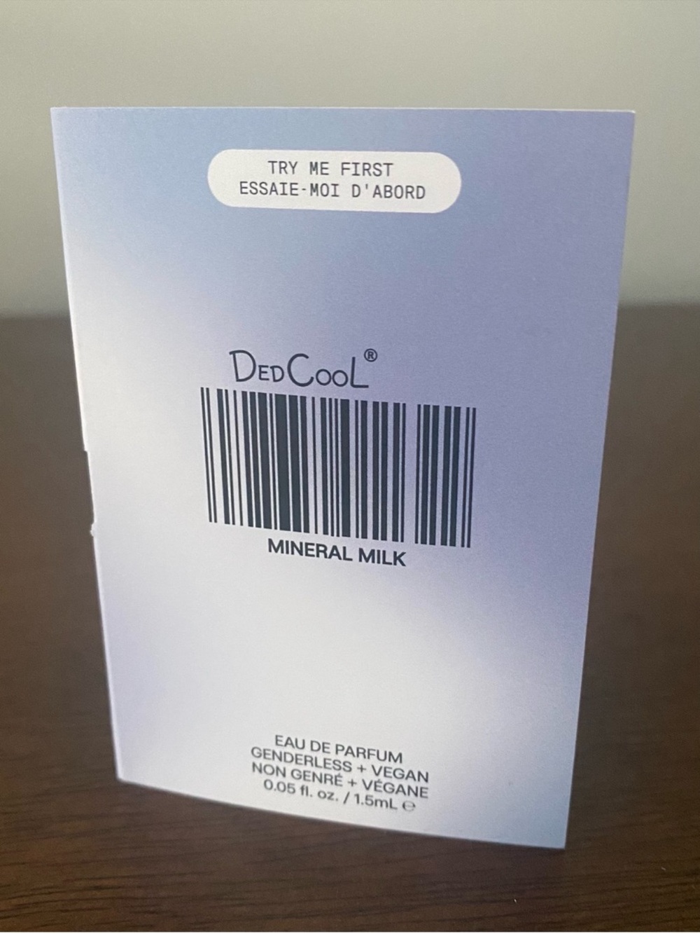 DedCool Mineral Milk Unisex Eau de Parfum Sample